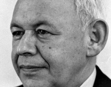 Jerzy Urban z okresu sprawowania funkcji rzecznika rządu za czasów junty Jaruzelskiego