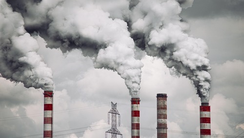 Kominy, dym. Ilustracja poglądowa