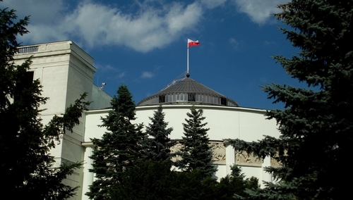 Sejm zgodził się, aby prezydent ratyfikował akcesję Szwecji i Finlandii do NATO