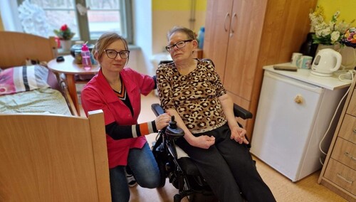 Pracownicy DPS-ów w Strzelcach Opolskich, Szymiszowie i Leśnicy domagają się waloryzacji wynagrodzenia