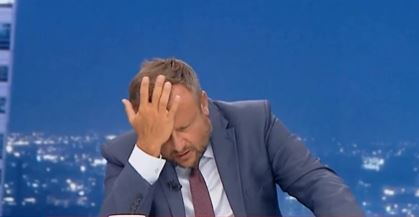 [video] "Każde dziecko wiedziało..." Awantura w TVP Info. Red. Klarenbach nie wytrzymał i "zaorał" polityków w studiu