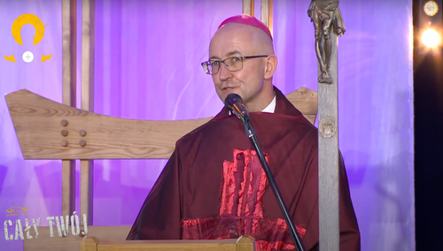 [Tylko u nas] Ks. bp Adrian Galbas: Odreligijniony świat jest samotny, antyklerykalizm coraz bardziej szalony