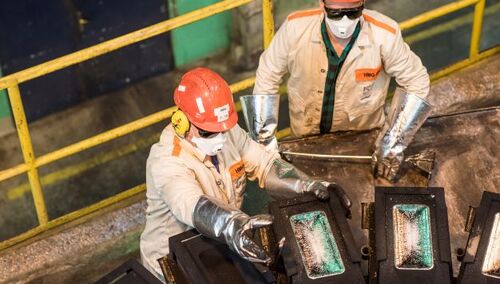 Stabilny wzrost miedziowego giganta