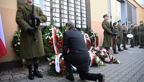 Obchody 43. rocznicy wprowadzenia stanu wojennego. Piotr Duda: Solidarność pamięta