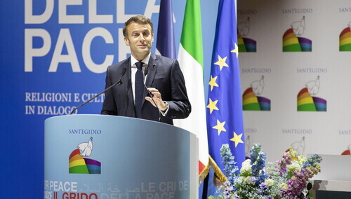 „Pokój jest możliwy”. Macron o wojnie na Ukrainie