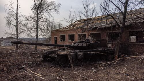 „Rosjanie przegrupowują się, aby przygotować natarcie”. Najnowsze informacje ukraińskiego sztabu