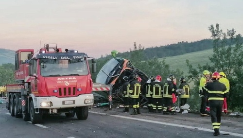 Wypadek autokaru we Włoszech