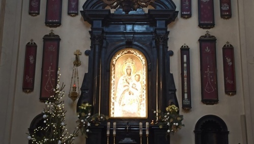 Sanktuarium Matki Bożej Szkaplerznej w Czernej