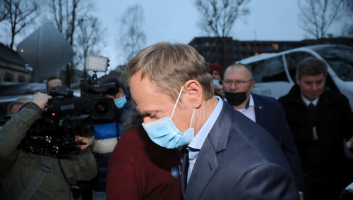 Co dzieje się za kulisami PO? Politycy partii nieoficjalnie o Tusku: "Z tym jest słabo i nie ma przełomu"