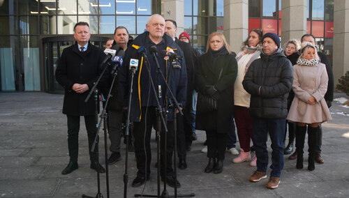 Szósta doba okupacji centrali Poczty Polskiej przez Solidarność. "Stoimy za wami murem"