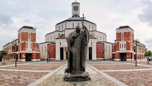 Sanktuarium św. Jana Pawła II w Krakowie 