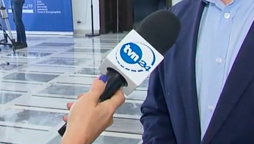 Kłopotliwa wpadka Tuska w TVN24. Anonimowy pracownik stacji ujawnia szczegóły