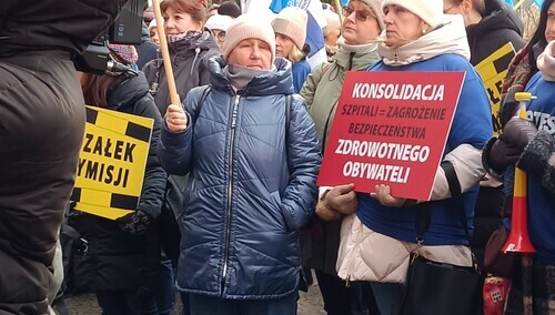 Protest ws. konsolidacji szpitali w Olsztynie