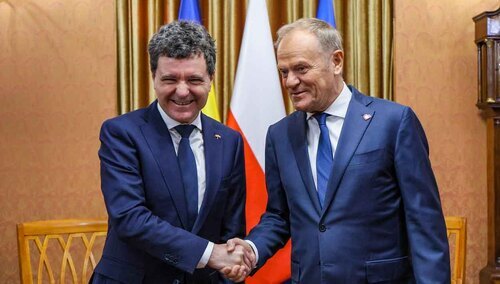 Prezydent-elekt Rumunii Dan Nicusor oraz premier Donald Tusk