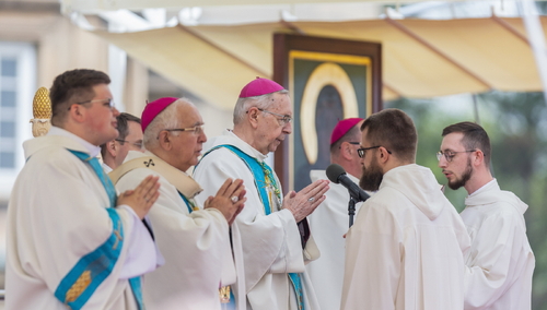 Od lewej: abp Wacław Depo, abp Stanisław Gądecki, abp Wojciech Polak