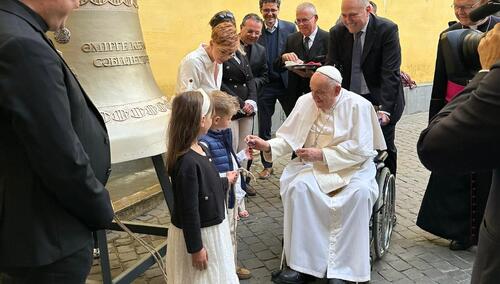 Papież Franciszek błogosławi "Głos Nienarodzonych"