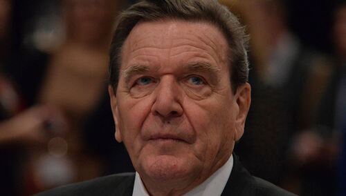 Niemcy: Kłopoty Schroedera. Postawiono mu ultimatum ws. stanowisk w rosyjskich spółkach