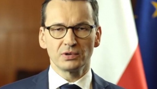 Premier: Przystępujemy do konsultacji i inwestowania środków na odbudowę po epidemii