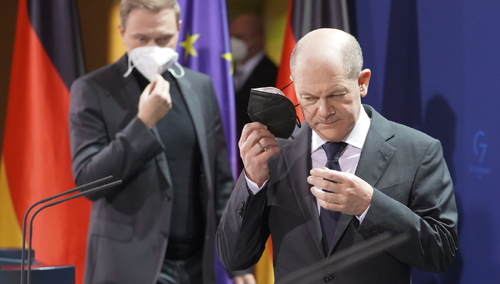 Scholz odrzucił spotkanie z Bidenem ws. Ukrainy? Rzecznik niemieckiego rządu dementuje