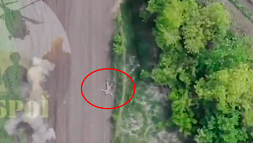 [WIDEO] Rosyjski żołnierz padł na ziemię i udawał, że nie żyje