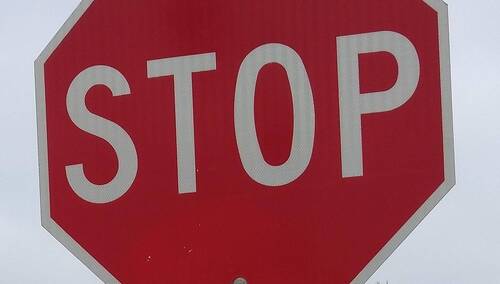 Znak STOP, zdjęcie poglądowe