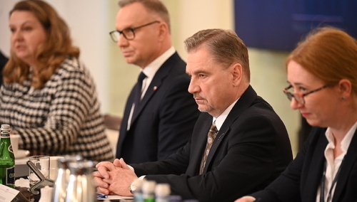 Spotkanie prezydenta ze stroną społeczną RDS ws. obniżenia składki zdrowotnej dla przedsiębiorców