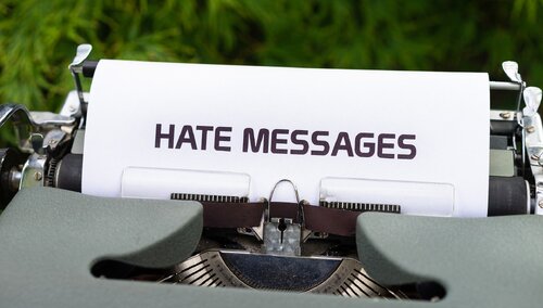 Politolog o kandydacie na szefa palestry: "Niesamowite jak silni są w Polsce fanatycy, fundamentaliści czy inne naziolstwo"