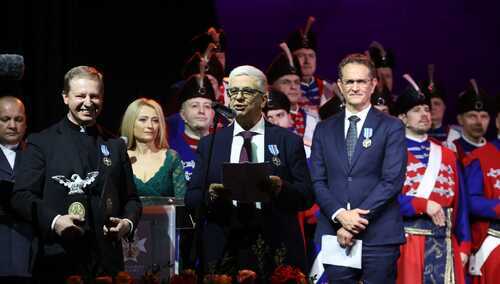 Na pierwszym planie od lewej: ks. Paweł Rytel-Andrianik, Andrea Tornielli, Massimiliano Menichetti