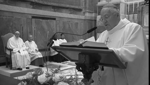Od lewej: papież Franciszek, kard. Angelo Sodano