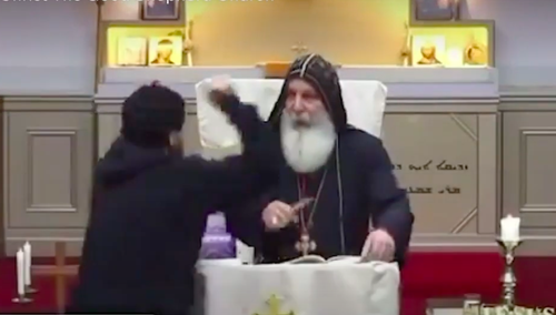 Chwila ataku na asyryjskiego biskupa