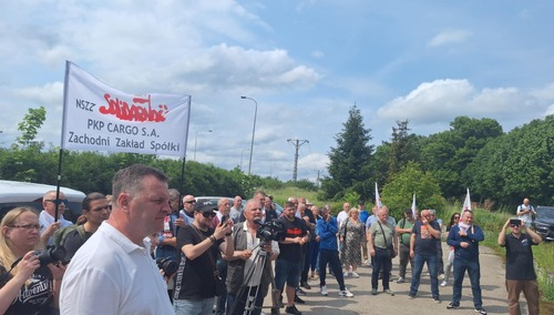 Pikieta pracowników PKP cargo w Szczecinku
