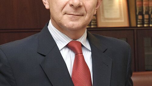 [Felieton "TS"] Grzegorz J. „Bob Denard” Kałuża: Służba nie drużba, towarzyszu profesorze?