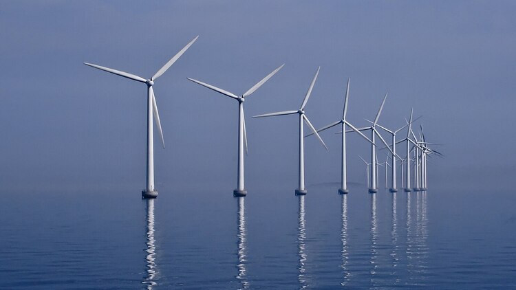 Elektrownia wiatrowa na morzu, zdjęcie poglądowe