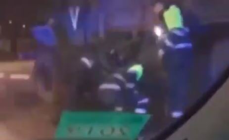 [video] "Policja Łukaszenki vs. Wojska Putina" [?]. Dr Szewko publikuje filmik