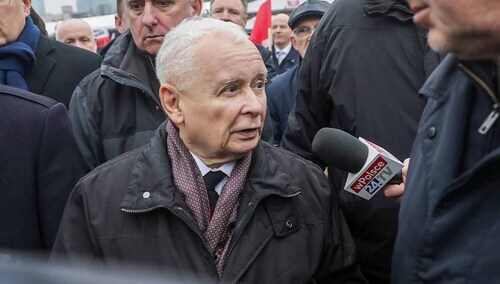 Jarosław Kaczyński podczas miesięcznicy smoleńskiej