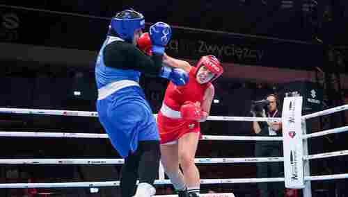 Agata Kaczmarska, złota medalistka mistrzostw świata w Liverpoolu w natarciu