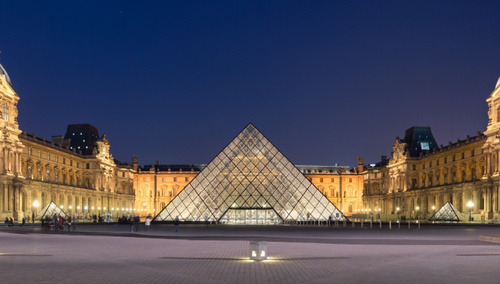 Luwr - muzeum sztuki w Paryżu