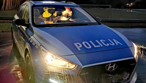 St. asp. Leszek Jacznik w radiowozie