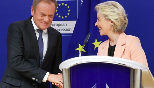 Donald Tusk oraz Ursula von der Leyen