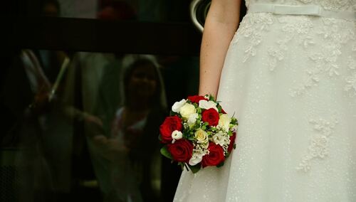 Mazowieckie: Zabójstwo na poprawinach wesela. Para młoda i świadkowa staną przed sądem