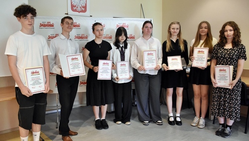 Laureaci konkursu o osobie ks. Jerzego Popiełuszki