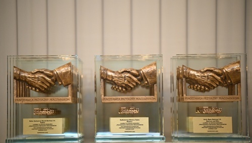 Statuetki "Pracodawca Przyjazny Pracownikom"