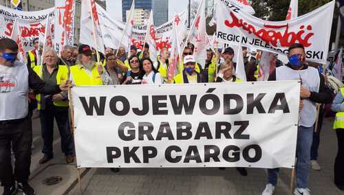 Pikieta pracowników PKP Cargo