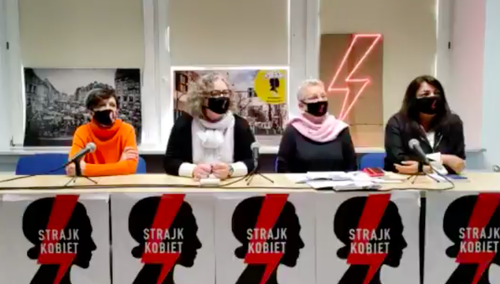 [Video] "Czy Pan nie czuje, że się ośmiesza?" Liderki Strajku Kobiet zbeształy za pytanie o oplucie policjanta