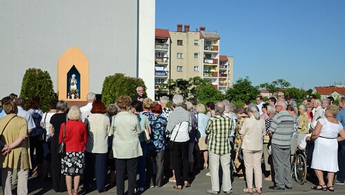 Nabożeństwo majowe - zdjęcie poglądowe
