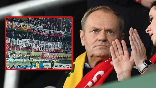 Premier Donald Tusk podczas meczu w Kownie