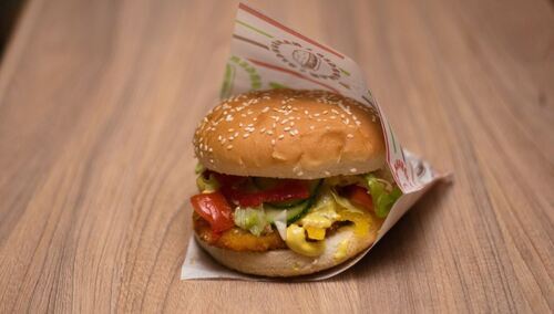 Marcin Brixen: Buntownik z wyboru w menu