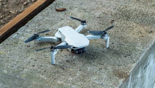 Dron - zdjęcie ilustracyjne