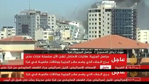 [video] "W budynek trafiło kilka rakiet". Strefa Gazy: Izrael zbombardował siedzibę międzynarodowych mediów