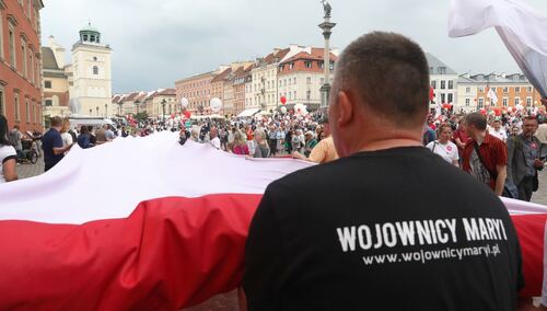 Wojownicy Maryi obecni na Marszu dla Życia i Rodziny na placu Zamkowym w Warszawie. 18.06.2023